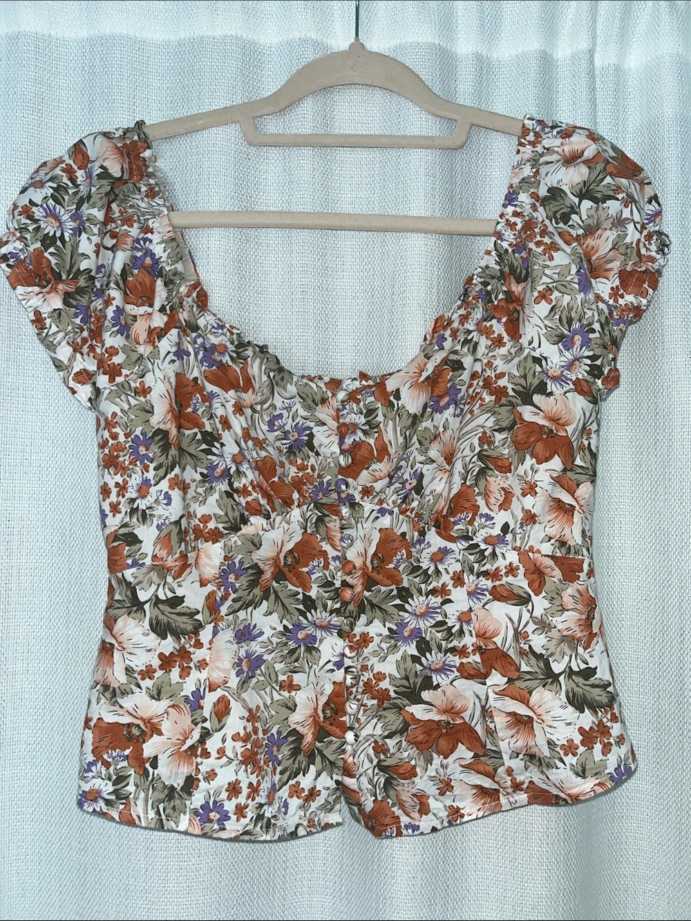 Heartloom Floral Button-Front Puff Sleeve Top